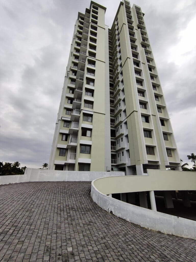 4bhk flat in thiruvalla